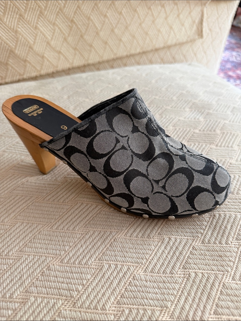VINTAGE COACH FELICITY SIGNATURE MONOGRAM CANVAS CLOG MULES